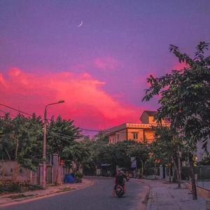 伦乳绝伦电影日本奶水电影
